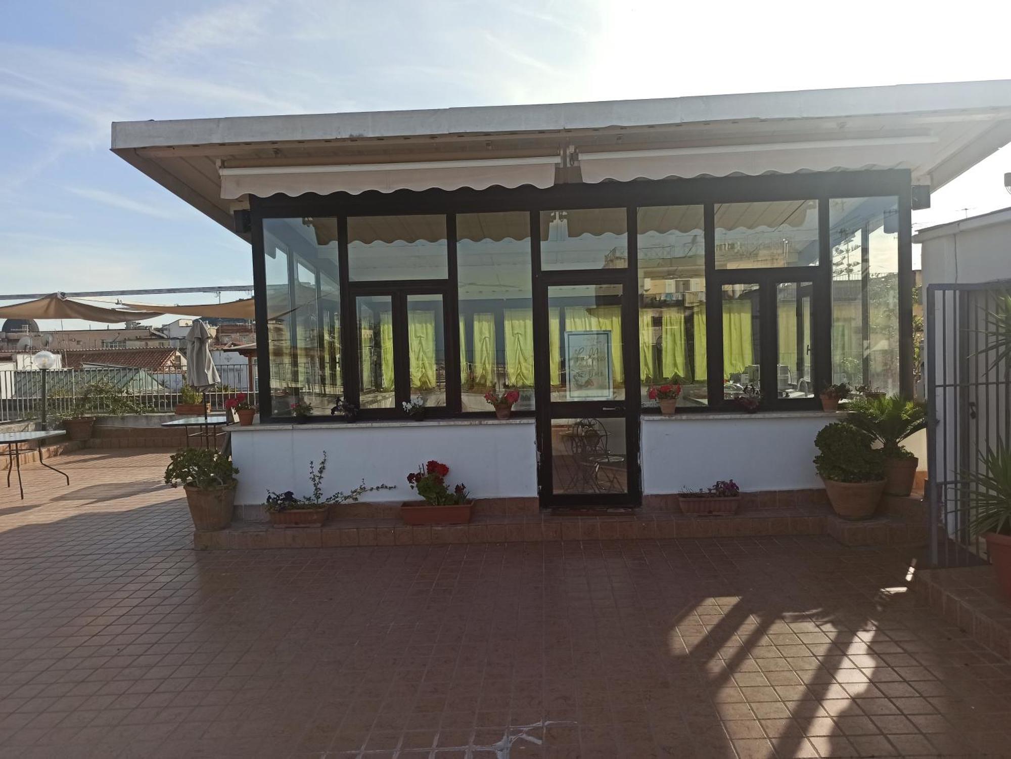 那不勒斯 La Terrazza Delle Fate酒店 外观 照片